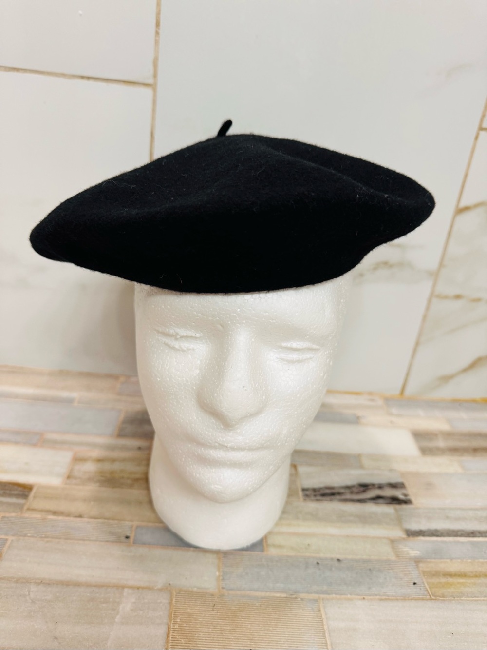 Vintage Betmar Black Wool French Beret Made in France Classic Parisian Hat 6 7/8 - Picture 5 of 8